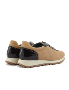 DEPORTIVO ENGUATADO BEIGE NEGRO